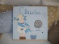 Lienzo de 40 x 40 cm personalizado modelo "niña jardinera"